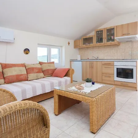 One-bedroom In *